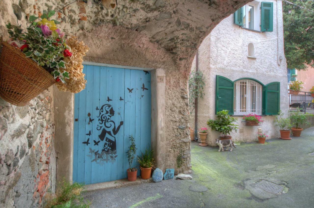 Appartamento In Villa A 5 Km Dal Mare Albisola Superiore Buitenkant foto