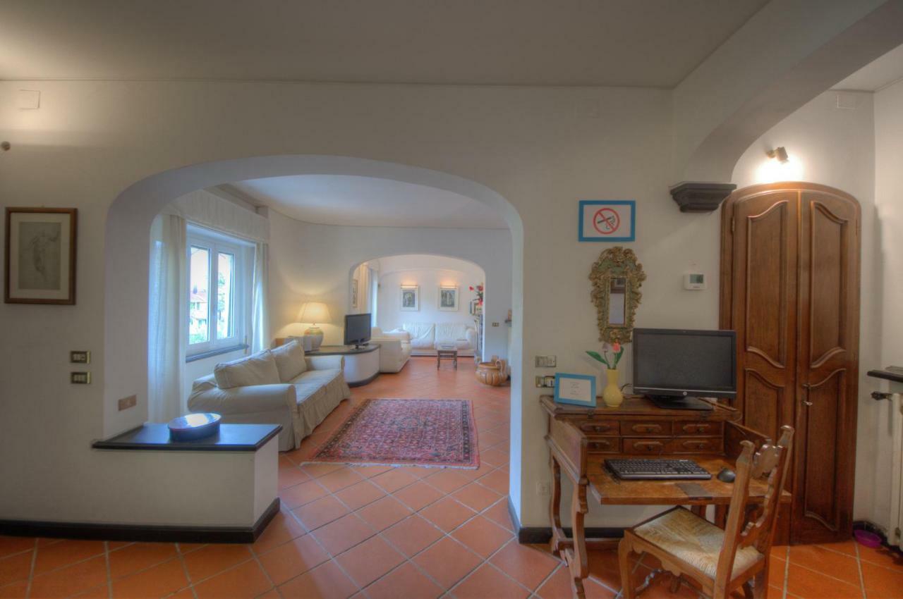 Appartamento In Villa A 5 Km Dal Mare Albisola Superiore Buitenkant foto