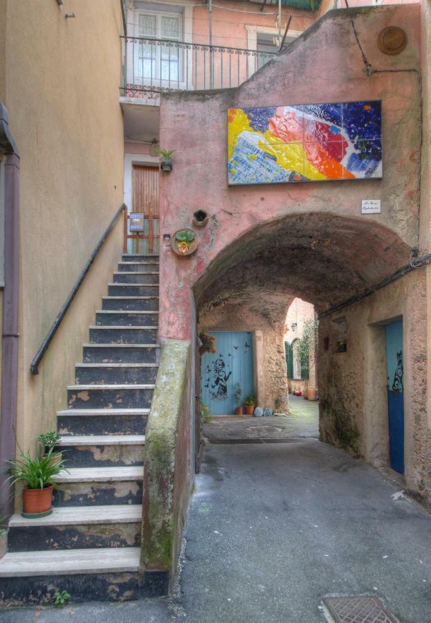 Appartamento In Villa A 5 Km Dal Mare Albisola Superiore Buitenkant foto