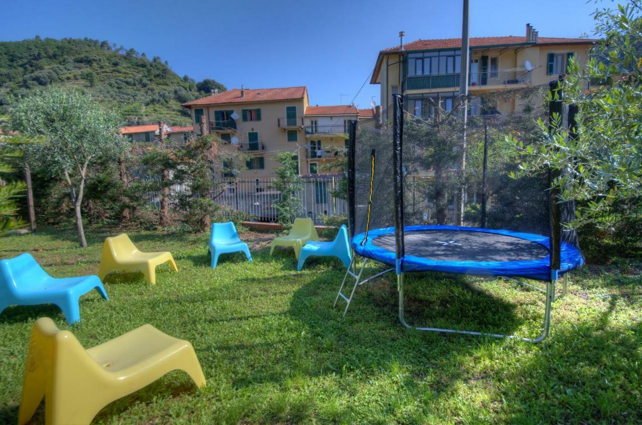 Appartamento In Villa A 5 Km Dal Mare Albisola Superiore Buitenkant foto