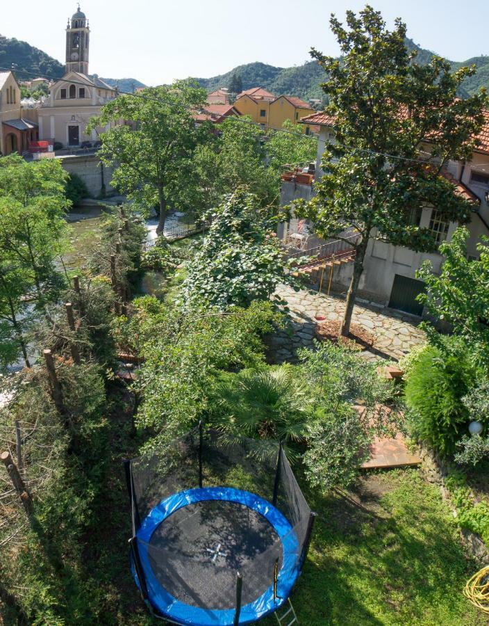 Appartamento In Villa A 5 Km Dal Mare Albisola Superiore Buitenkant foto