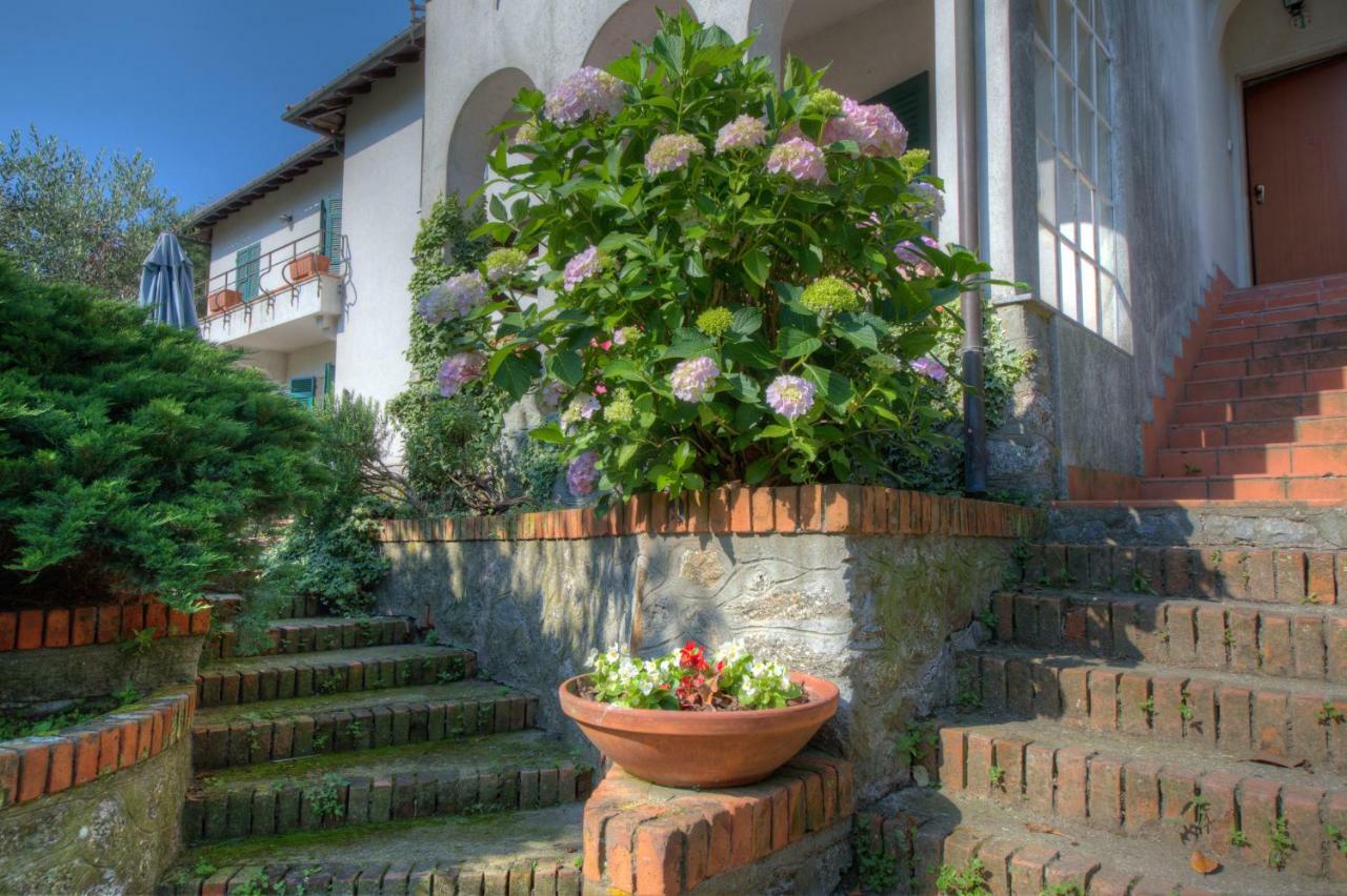 Appartamento In Villa A 5 Km Dal Mare Albisola Superiore Buitenkant foto